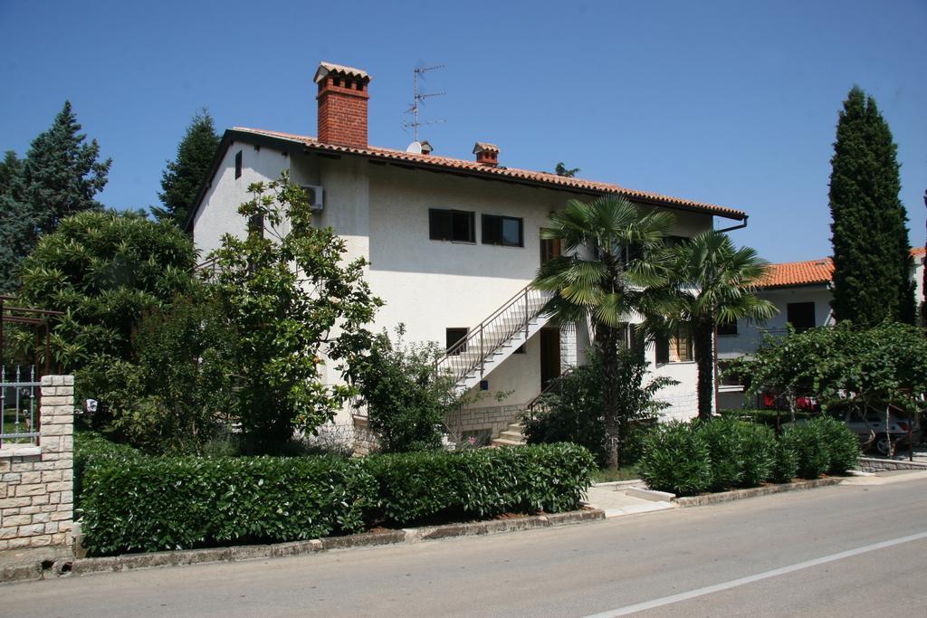 Pineta House Vidos Appartement Poreč Buitenkant foto